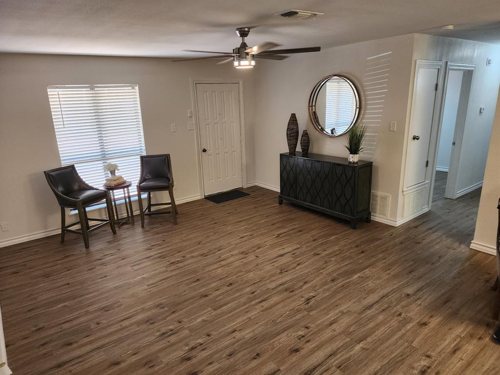 Country Club Estates - Residential