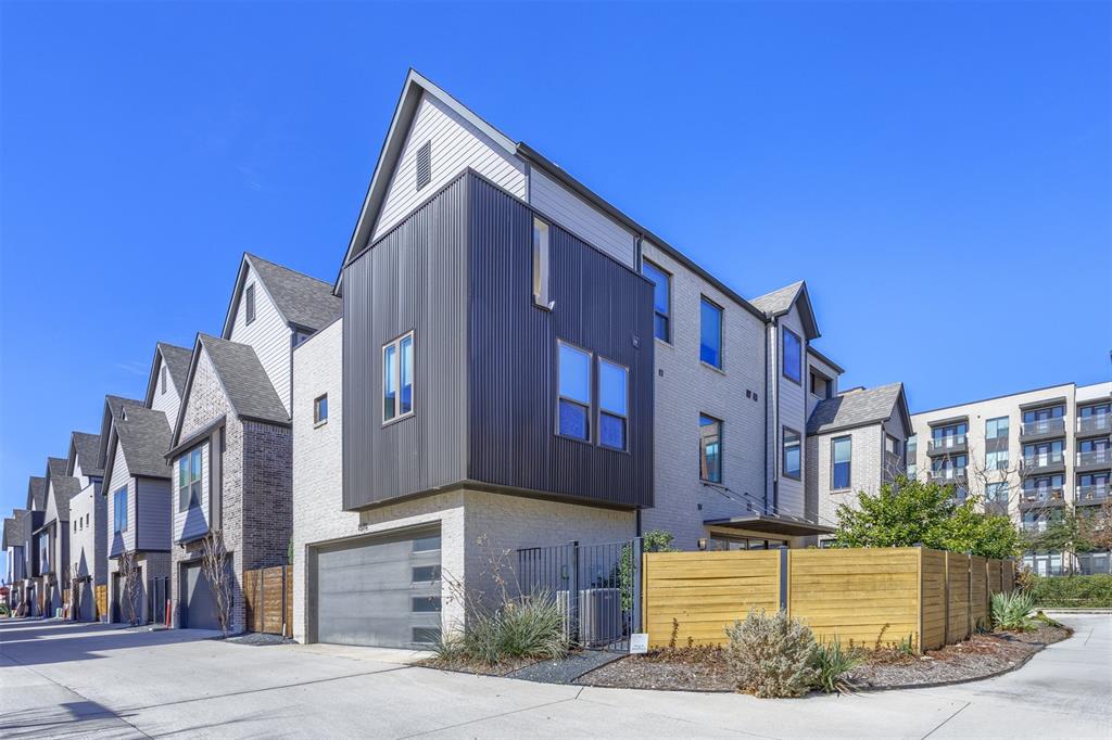 Residences At Cityline - Residential