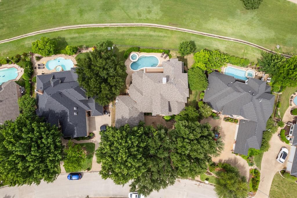 900 Riviera Drive