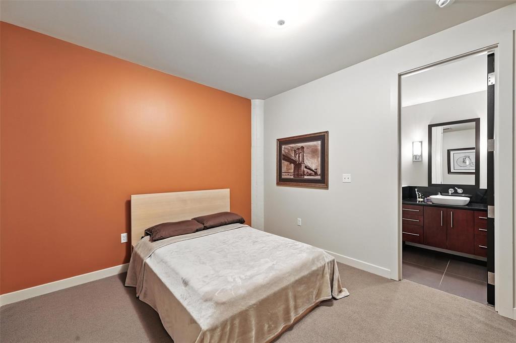 One Montgomery Plaza Residence Condo - Residential Lease