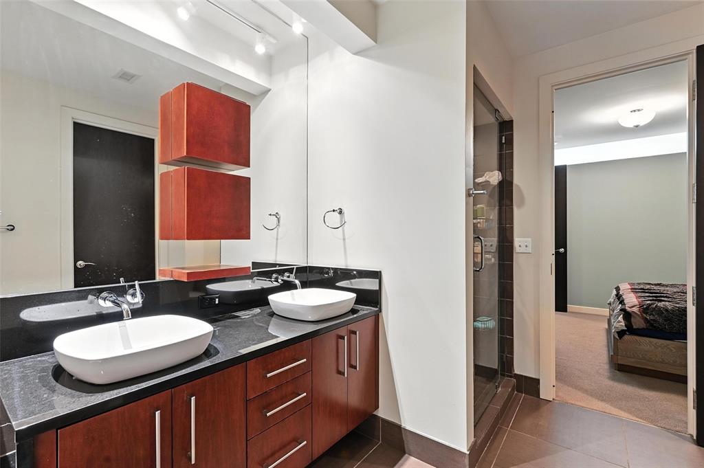 One Montgomery Plaza Residence Condo - Residential Lease