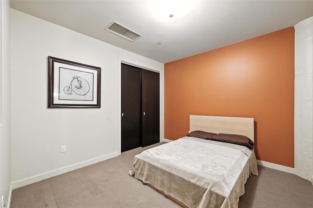 One Montgomery Plaza Residence Condo - Residential Lease