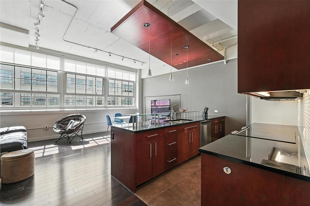 One Montgomery Plaza Residence Condo - Residential Lease