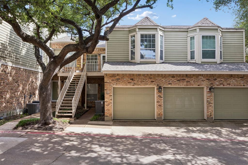 Oaks Of Lakewood Condo - Residential