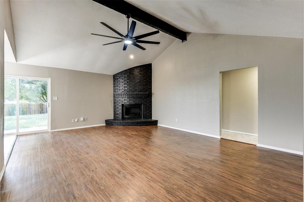 1105 Mapleview Drive