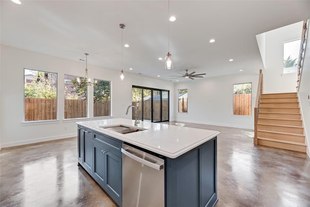 Robertson & Harris - Residential