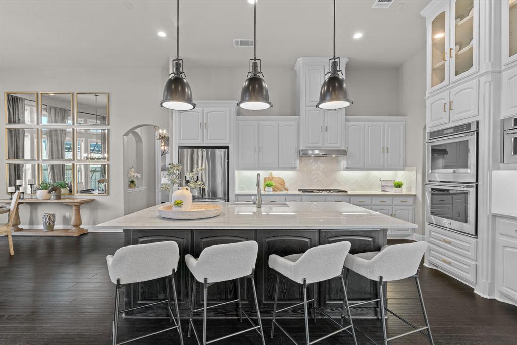 6701 Canyon Oak Court