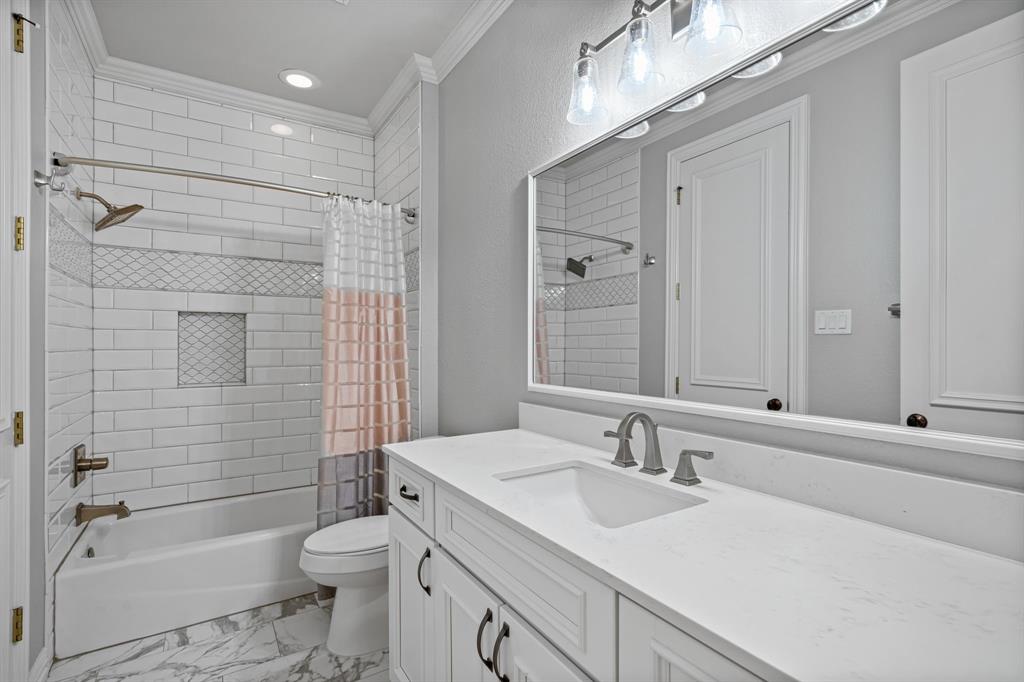 The Estates At Tour 18 Sec 3 - Residential