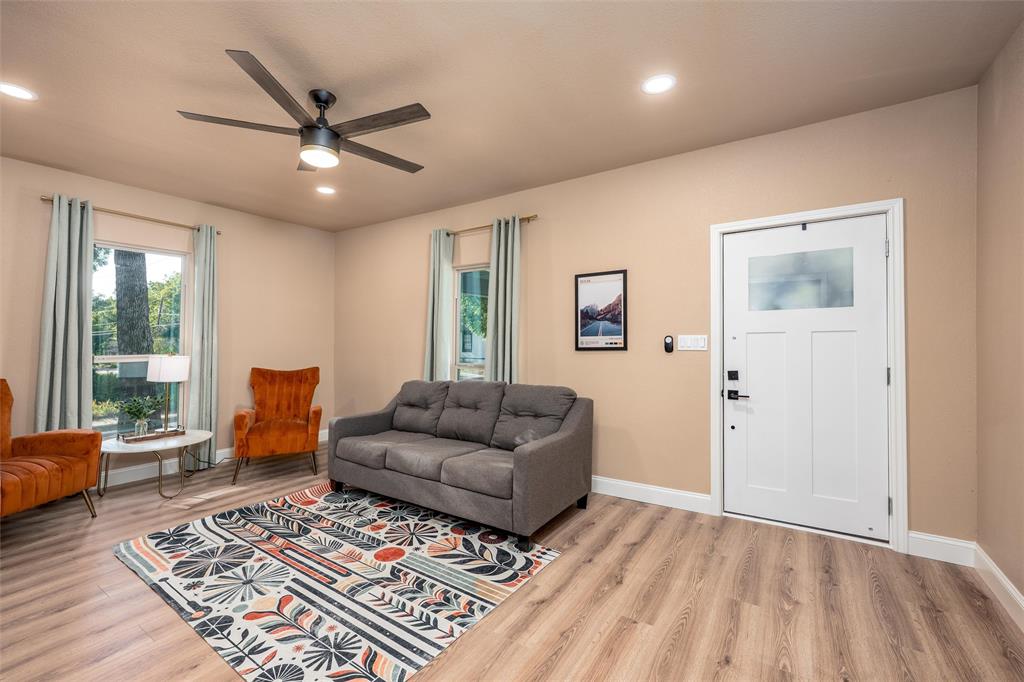 T T Bradley Add - Residential