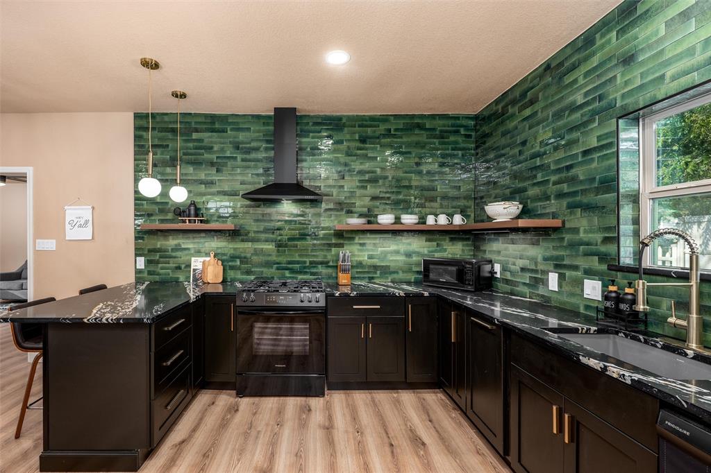 T T Bradley Add - Residential