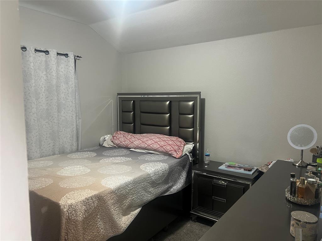 South Oak - Residential