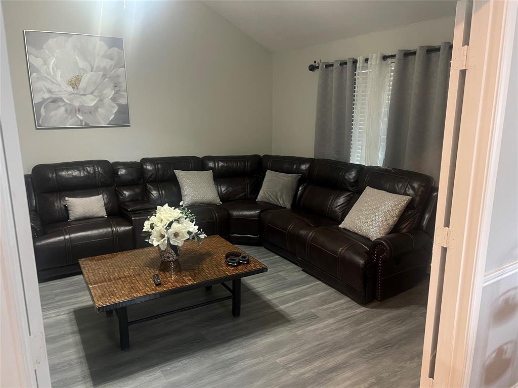 South Oak - Residential