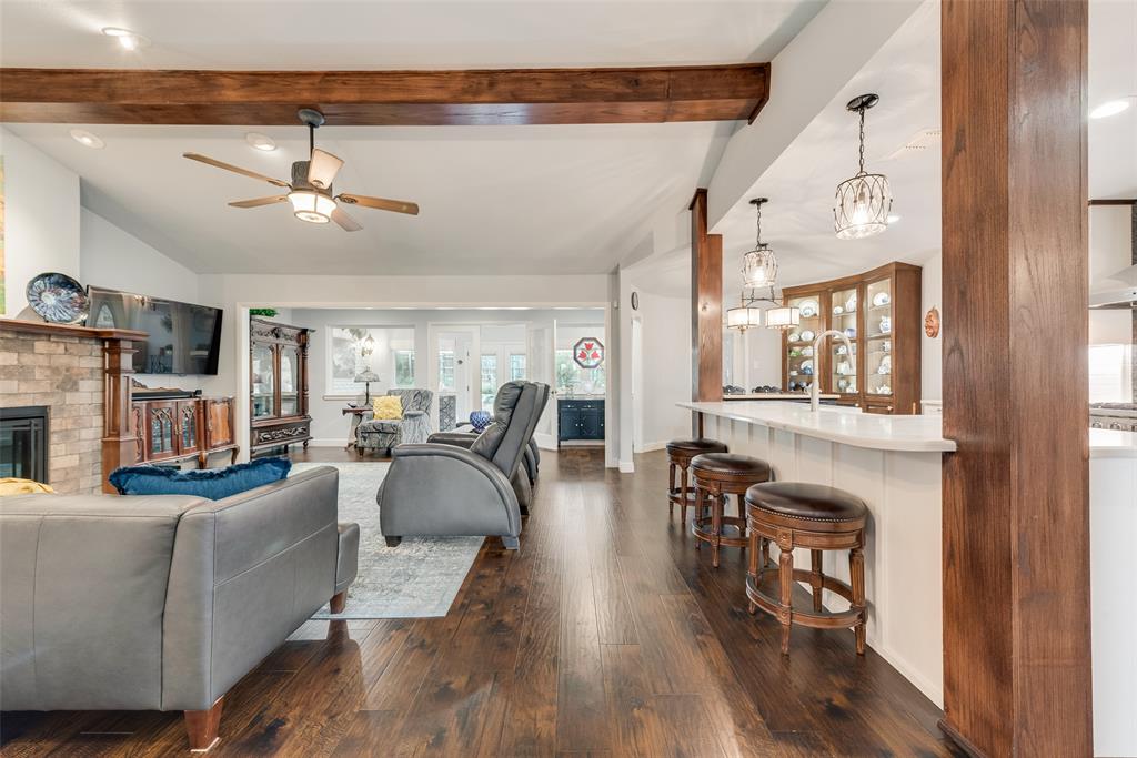 1607 Sparta Drive