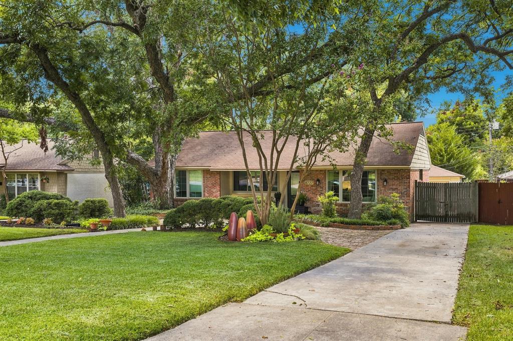 8727 Fawn Drive