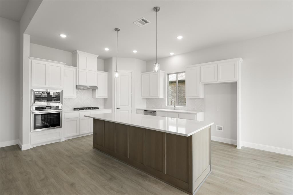 Sheppard's Place - Residential