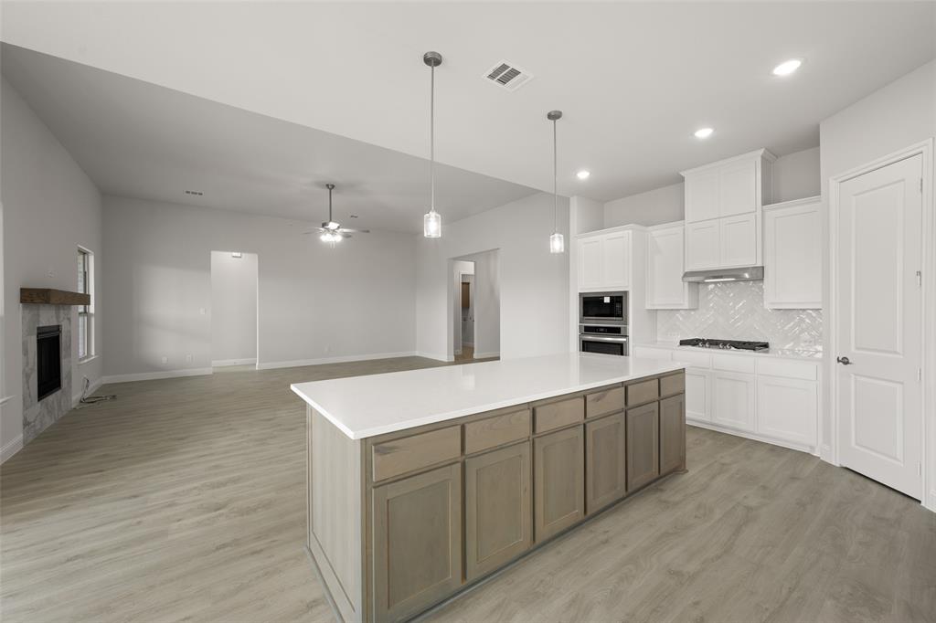 Sheppard's Place - Residential