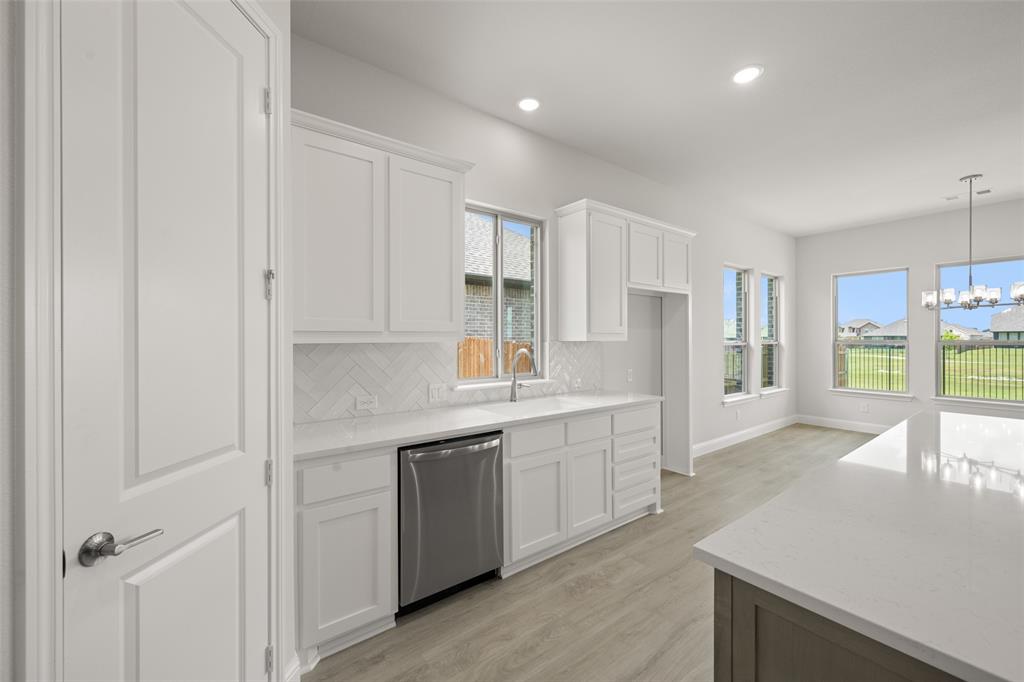 Sheppard's Place - Residential