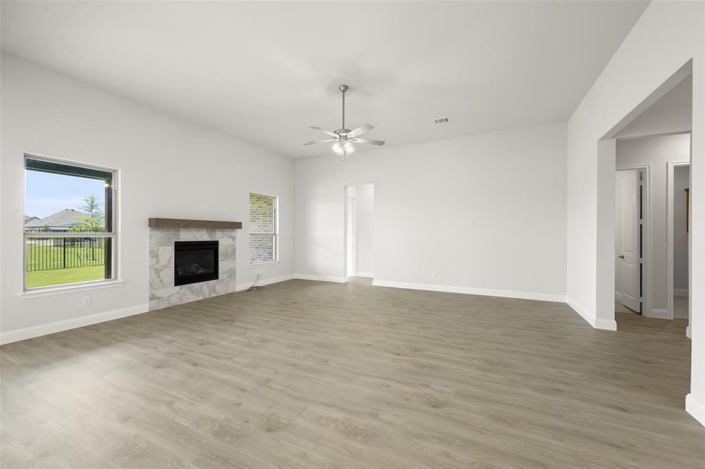 Sheppard's Place - Residential