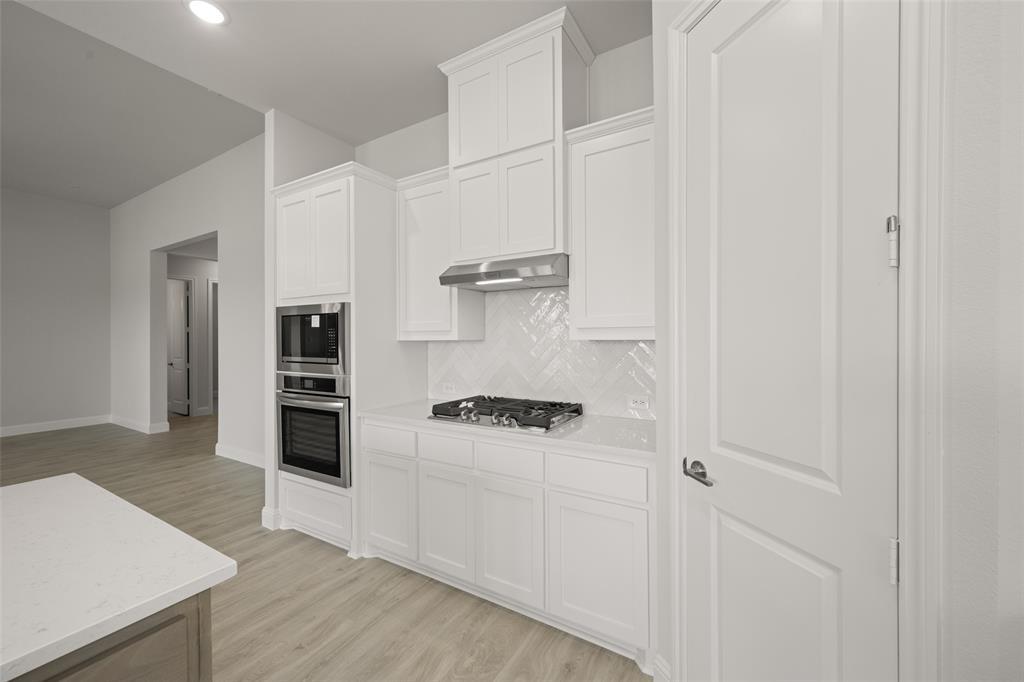 Sheppard's Place - Residential