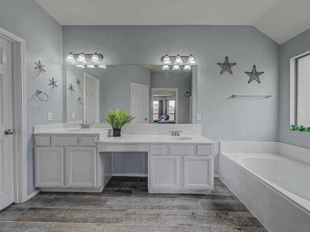Innisbrook Place - Residential