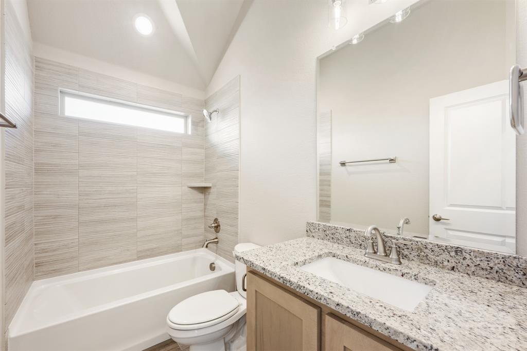 Sonoma Verde - Residential