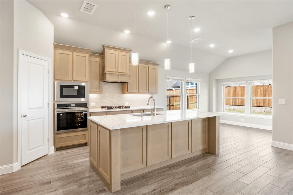 Sonoma Verde - Residential