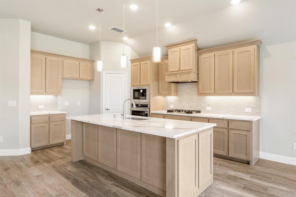 Sonoma Verde - Residential