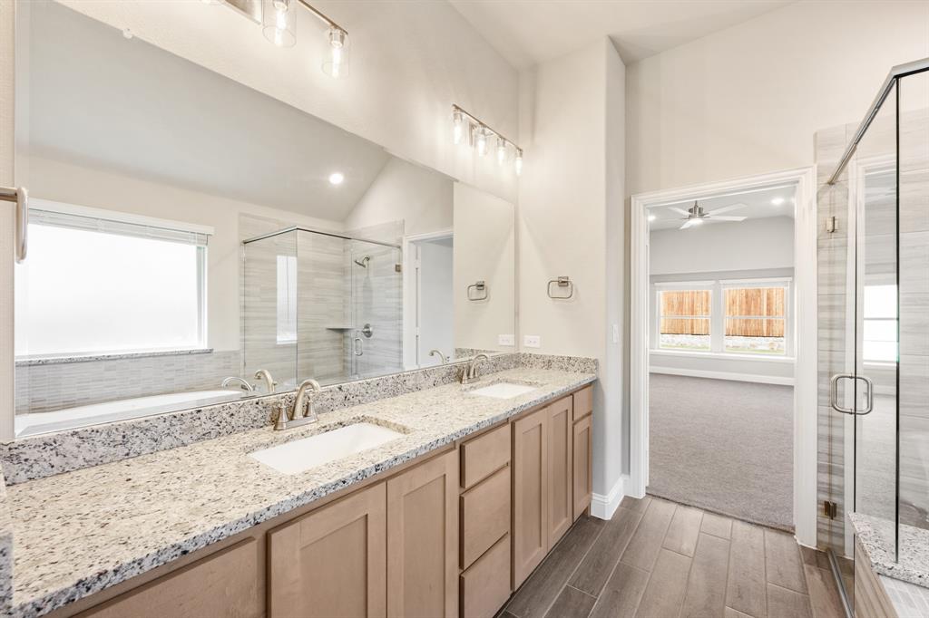 Sonoma Verde - Residential