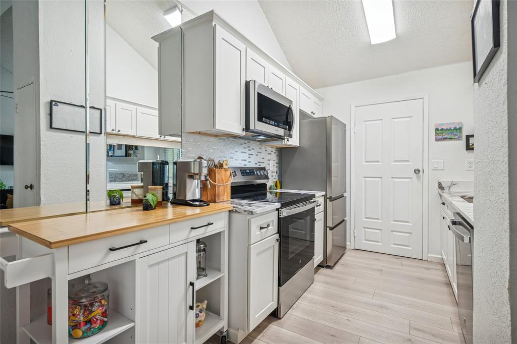 Woodhaven Condo - Residential Lease