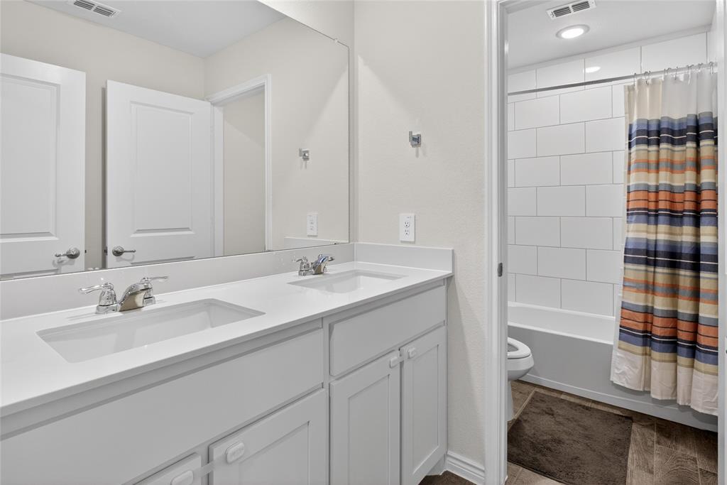 Augusta Square 1 - Residential