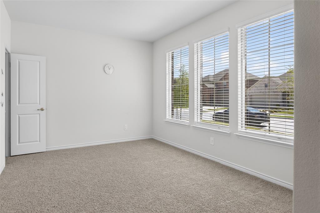 Augusta Square 1 - Residential