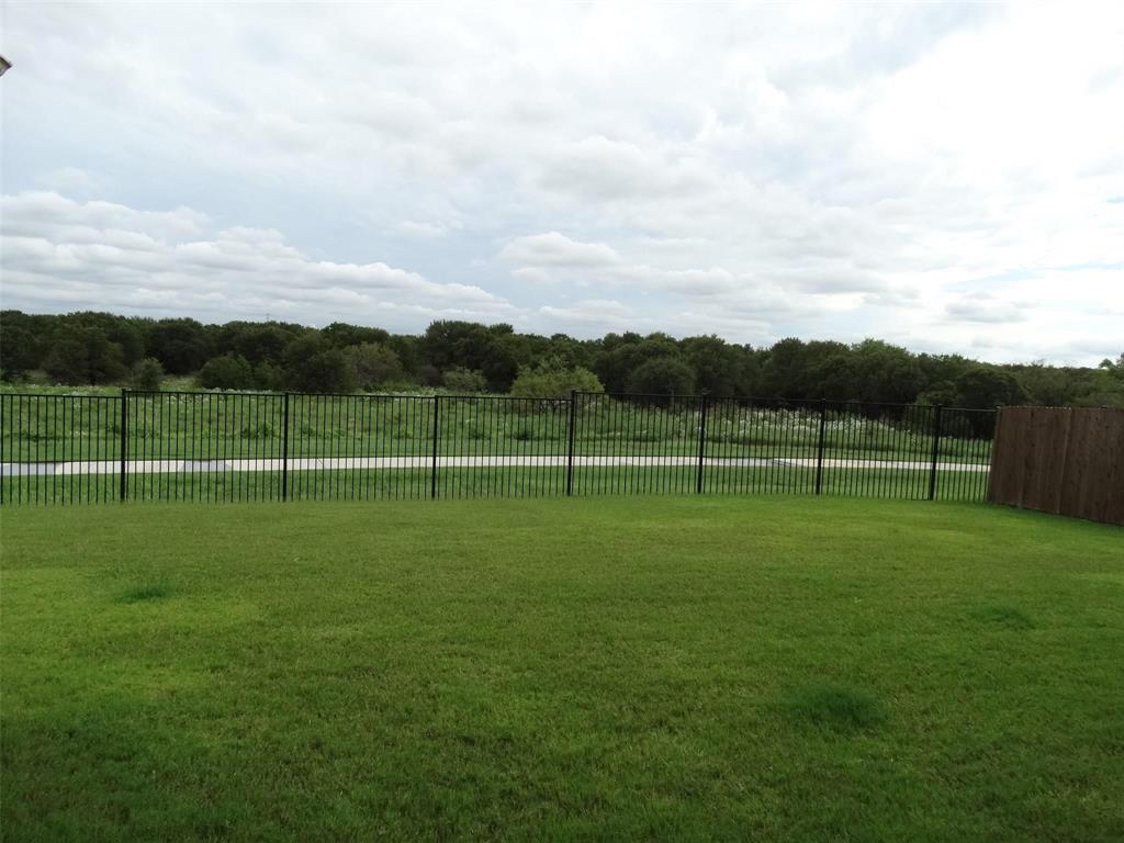 809 Frisco Hills Boulevard