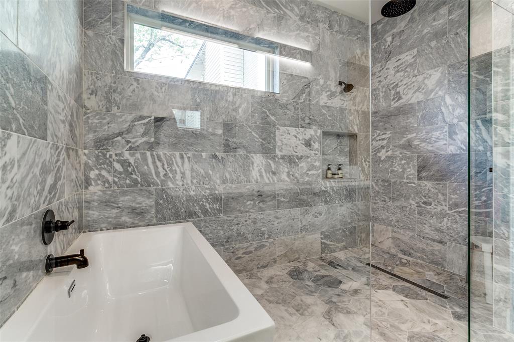 Llano Place - Residential