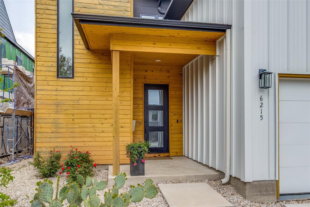 Llano Place - Residential