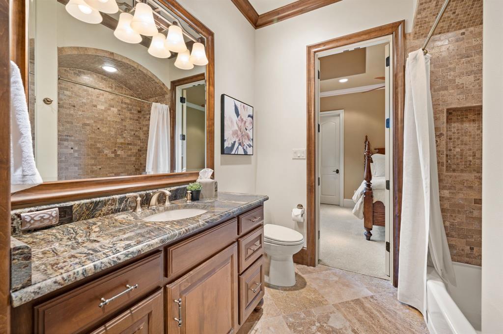 Castleton Manor - Residential