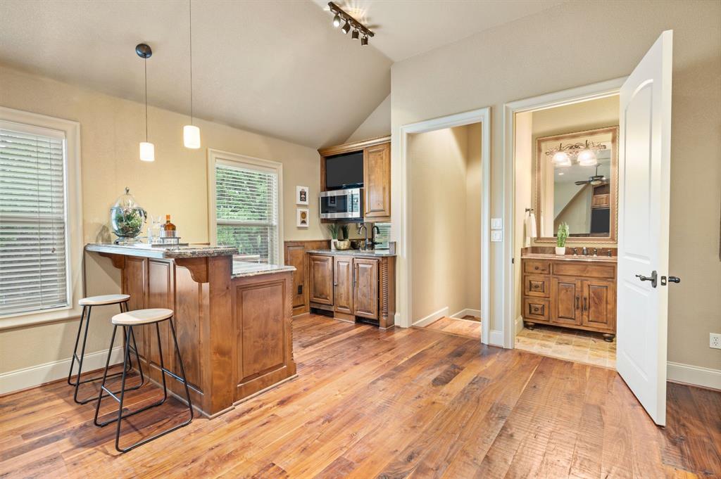 Castleton Manor - Residential