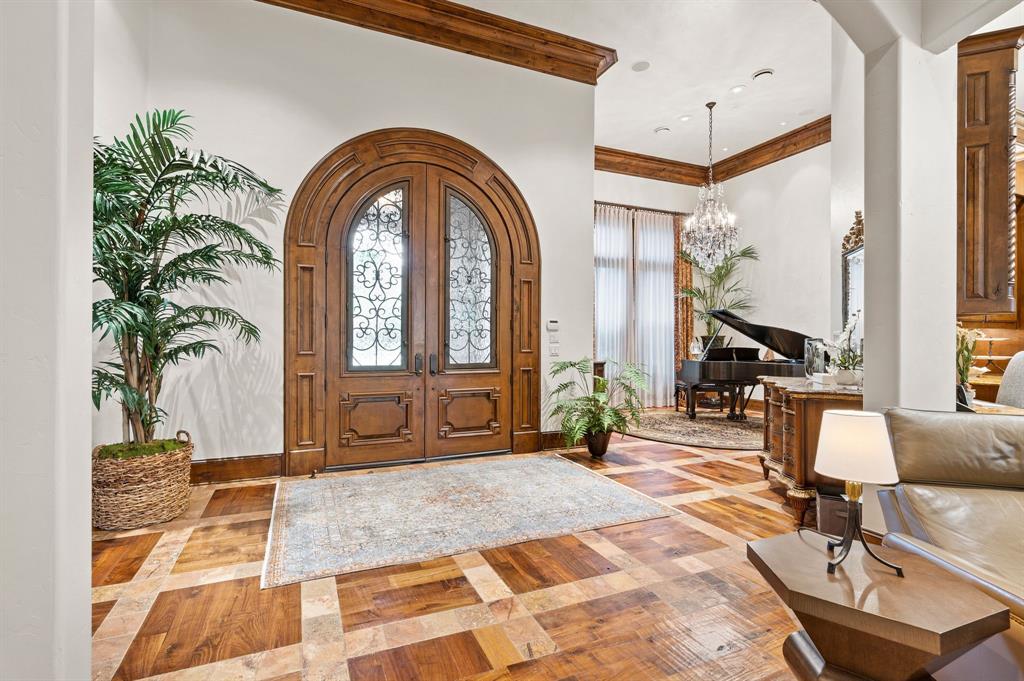Castleton Manor - Residential