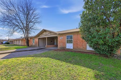 Photo of 1812 Frances Drive #1812, Garland, TX 75042 (MLS # 21179462)