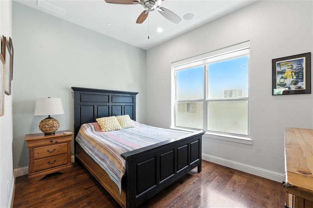 BROWNSTONES OF LAS COLINAS - Residential Lease