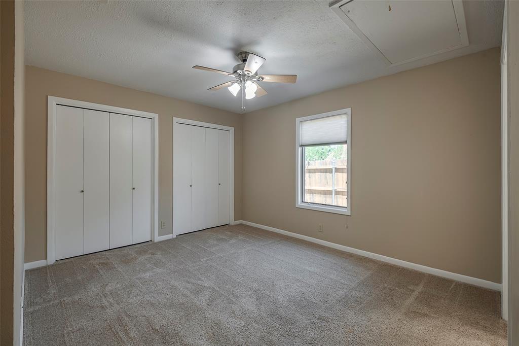 Granbury, Texas 76048, United States, 5 Bedrooms Bedrooms, ,4 BathroomsBathrooms,Residential,Pending,209327