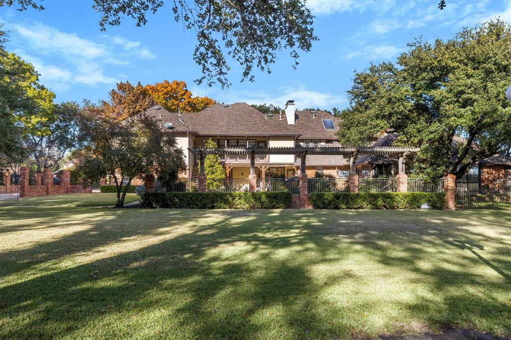 Willow Bend Country Ph One-R - Residential Lease