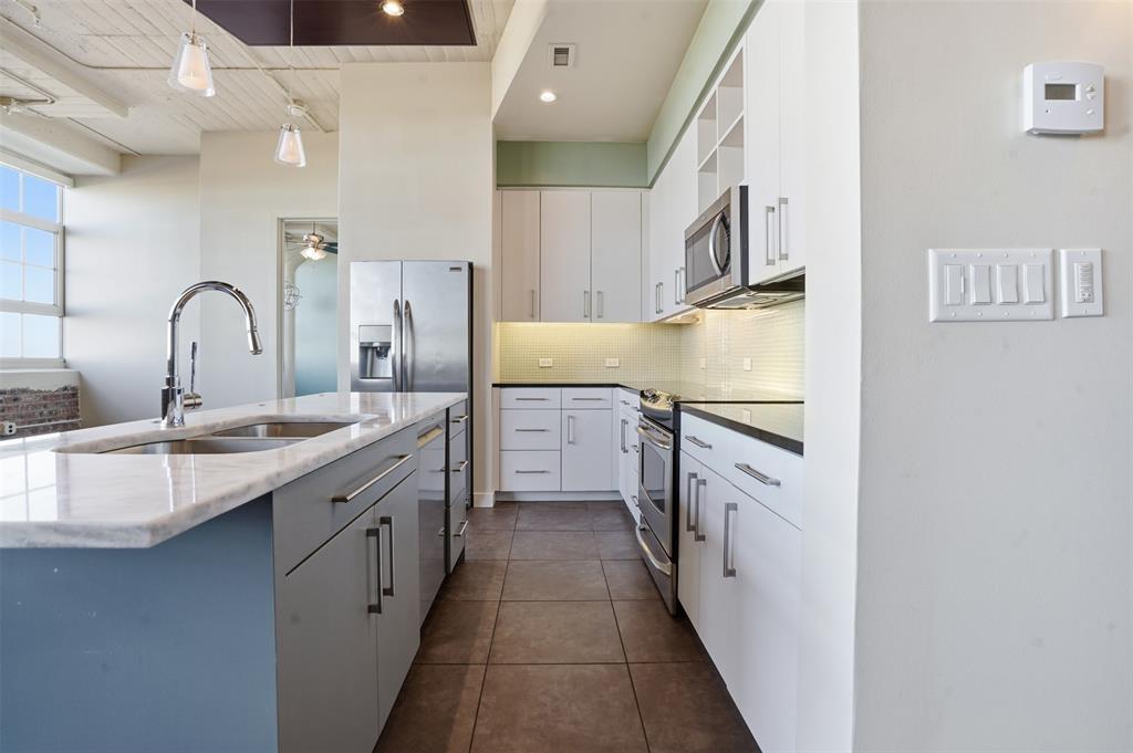 One Montgomery Plaza Residence Condo - Residential