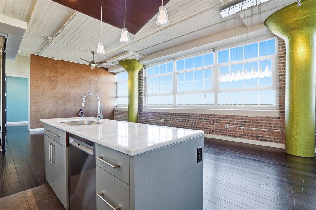 One Montgomery Plaza Residence Condo - Residential