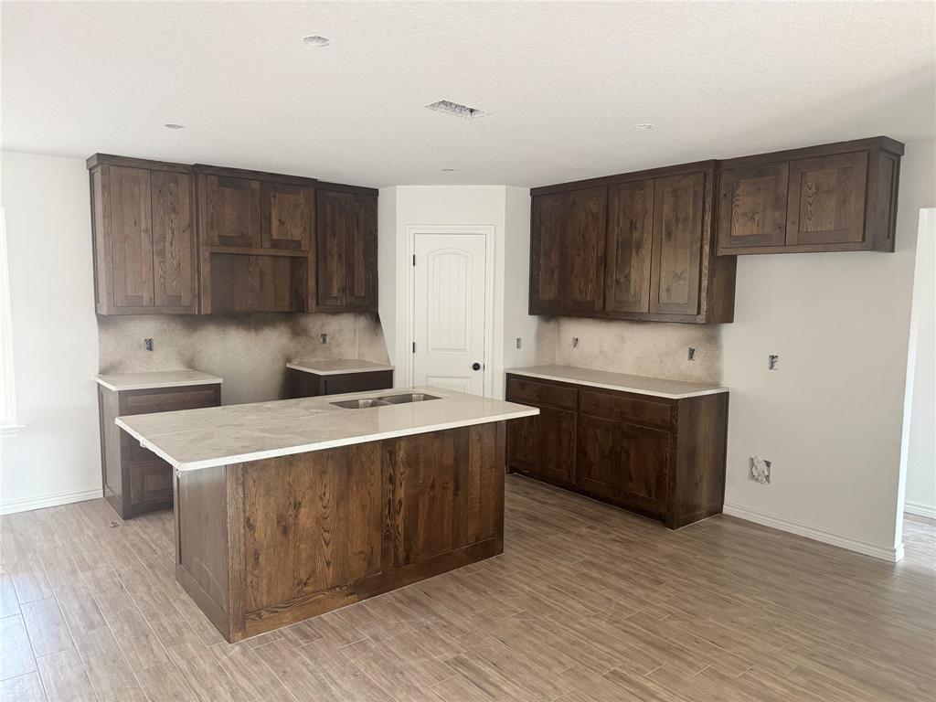 1016 Bradshaw Court