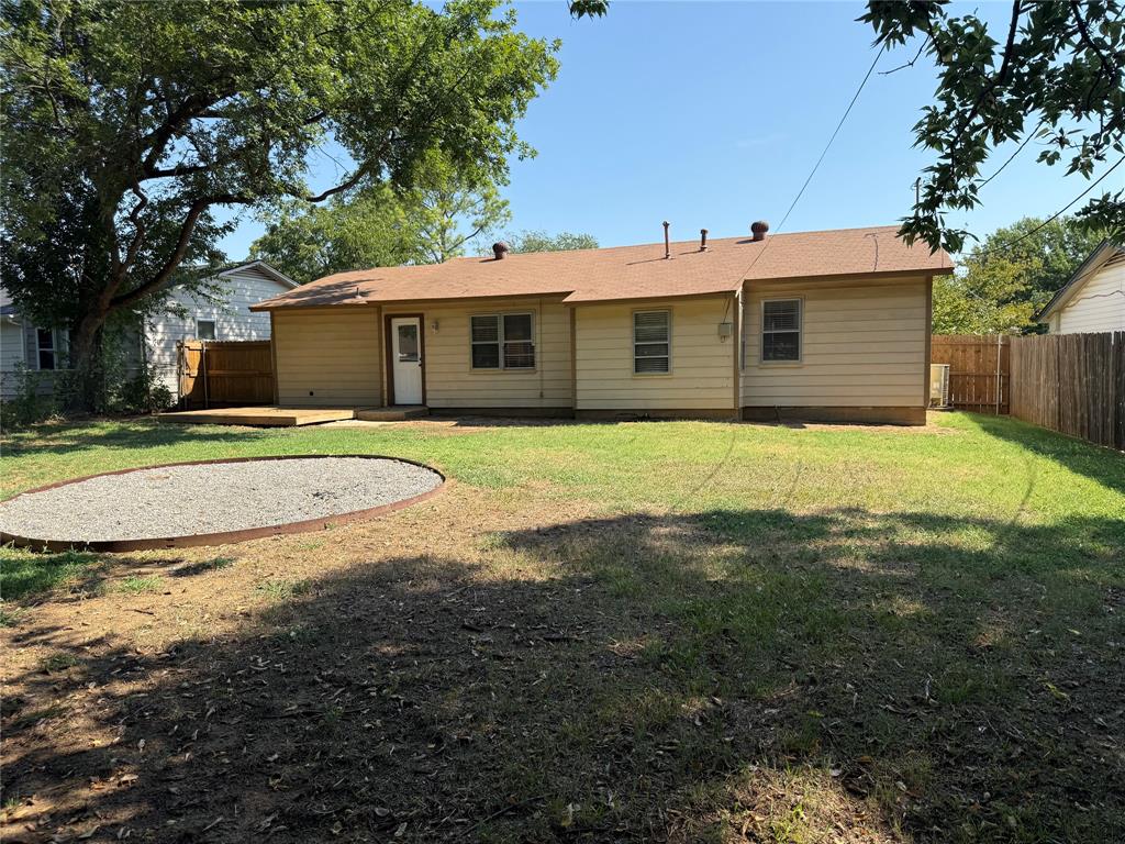 609 Crane Drive