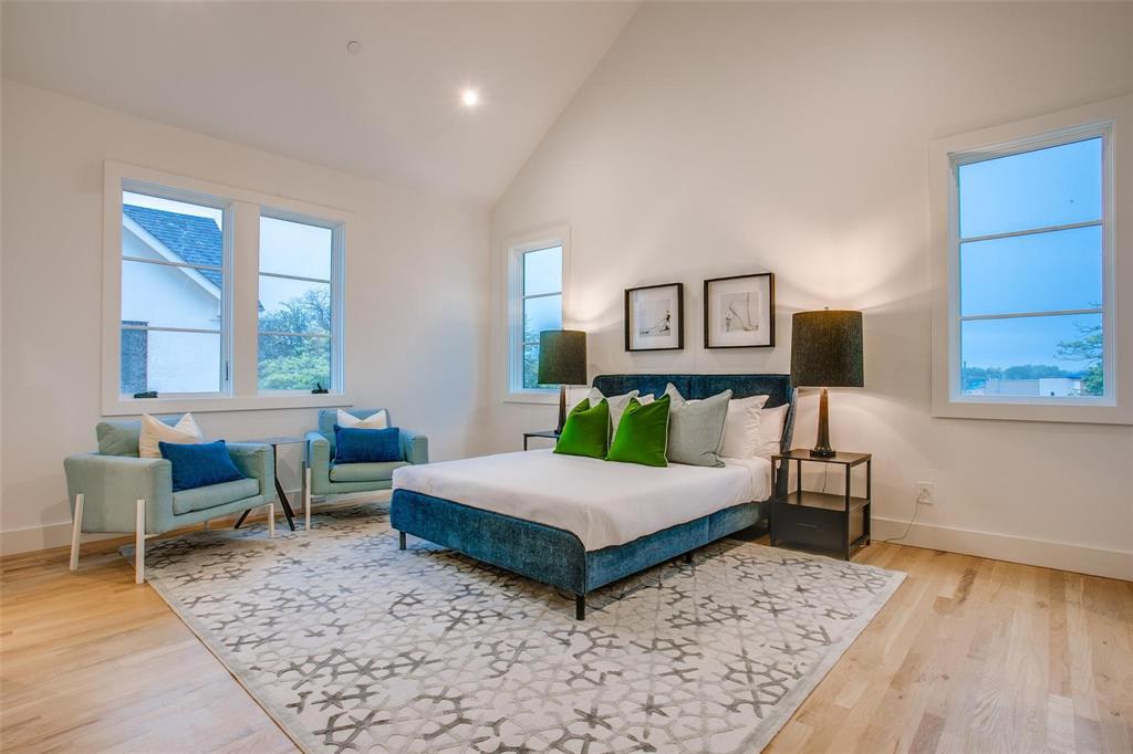 Lakeside - Residential