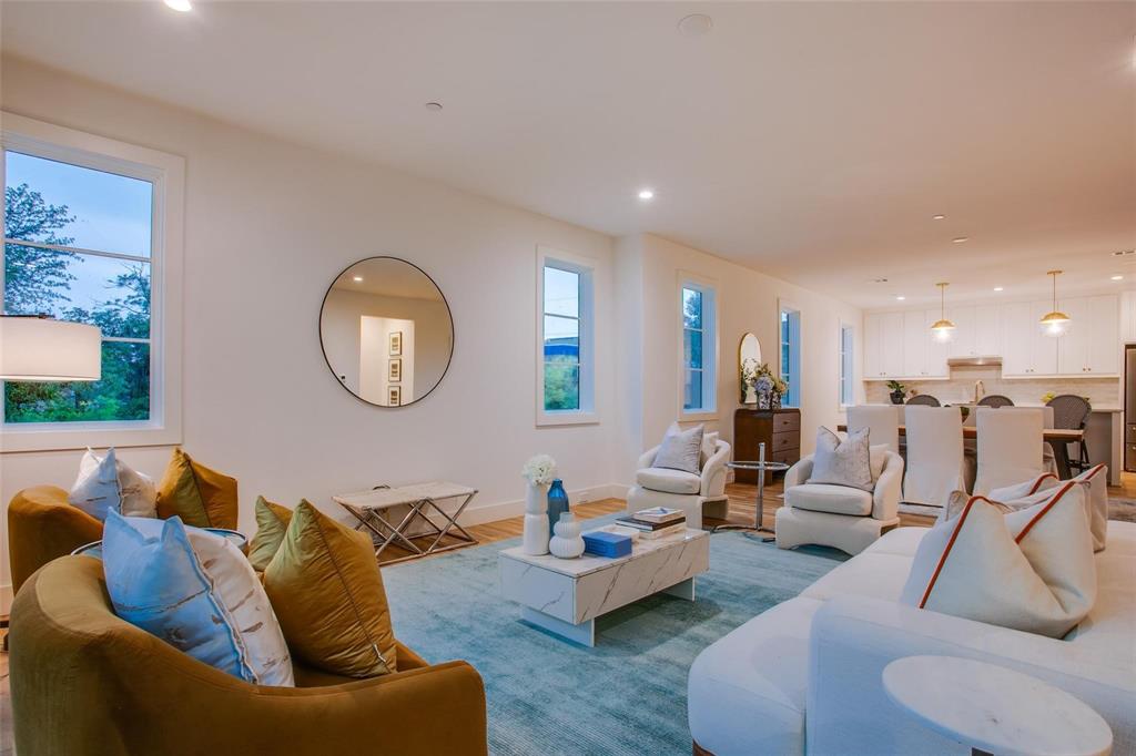 Lakeside - Residential