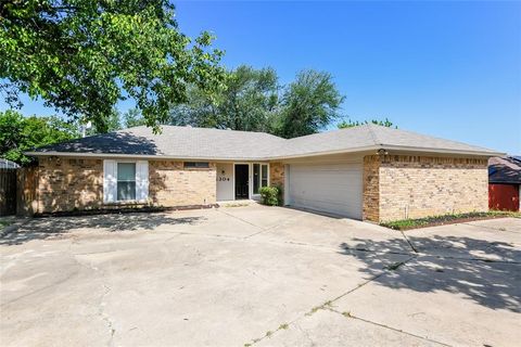 5304 Weddington Court Fort Worth TX 76133