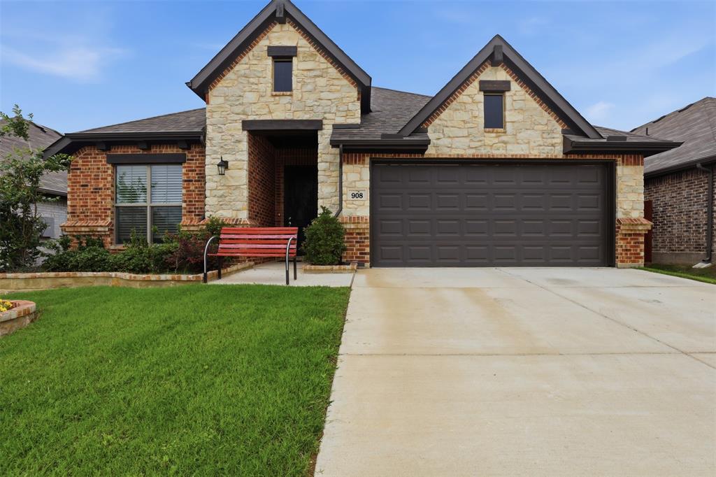 908 Misty Lane