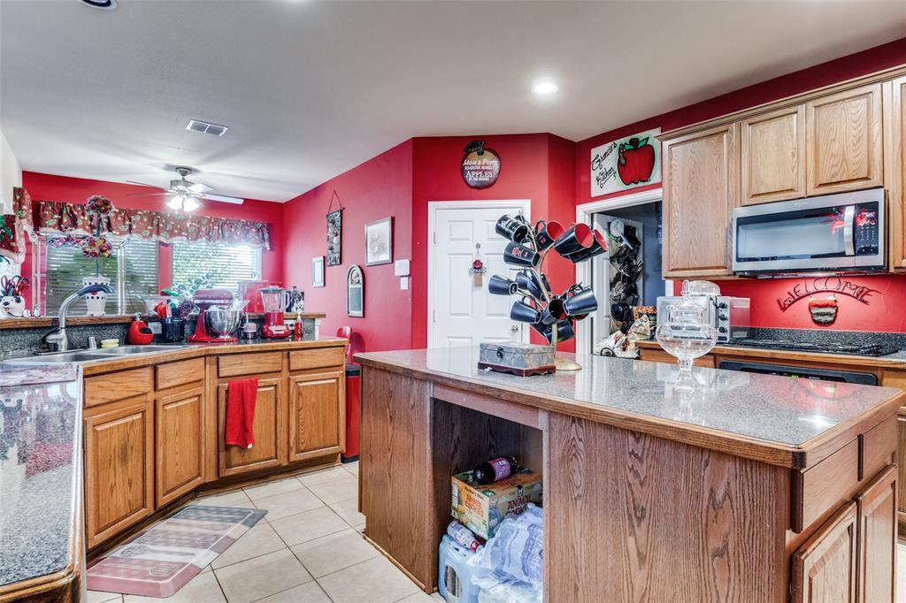 Emerald Lake - Residential